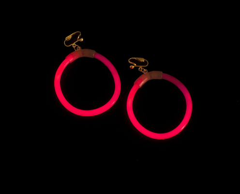 Variedad de colores Relámpago de pendientes para decoración de fiestas 5 * 150mm Tiempo de brillo 8-12 horas