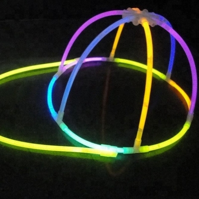 Decoración de la fiesta de Navidad con tapa de palo brillante multicolor con 6-12 horas de tiempo de brillo