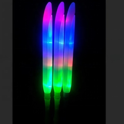 Luz verde LED recta multicolor en juguete de espada oscura para modo medio y rápido