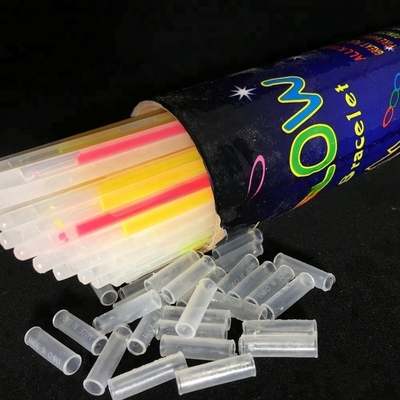 Brazaletes de bastón de luz multicolor 5 * 200mm de material PE para promociones de bolsillo