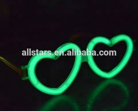Eventos Celebración Suministros para Fiestas No inflamables 8 pulgadas Glow Stick anteojos en forma de corazón